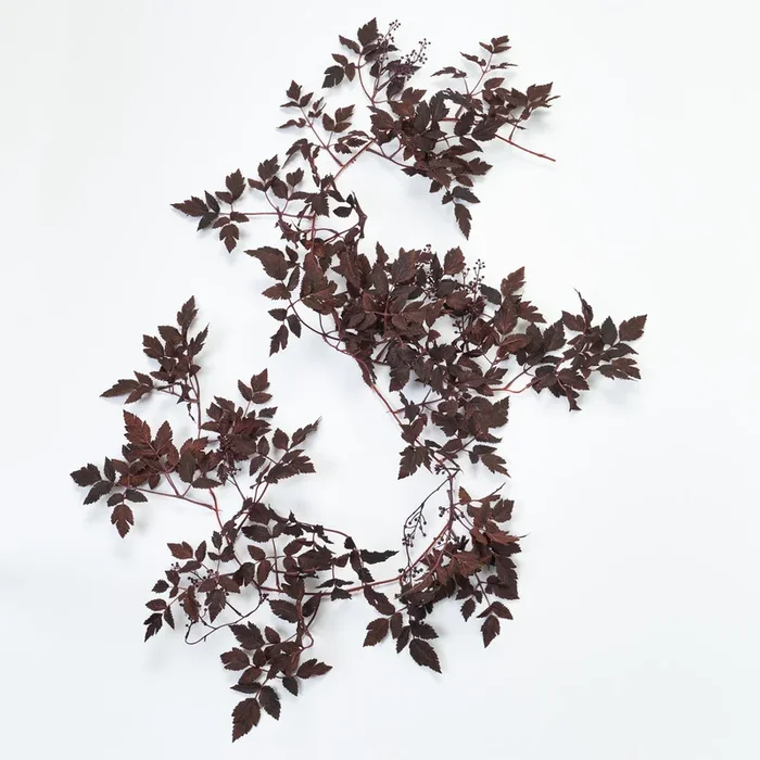 Dark Plum Cimicifuga Ramosa Leaf & Berry Mantel Garland Fall Centerpiece Table Runner