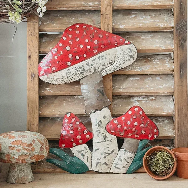 Hand Hammered Mushroom Recycled Metal Wall Art – Decor Steals
