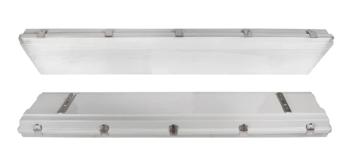 Sylvania WVAP1A/S180UNVD8SC7/48W1/GR 4 Foot LED Wide Body Vapor Tight Fixture Wattage/CCT Selectable 120W/150W/180W 3500K/4000K/5000K 120-277V 0-10V Dimming Gray 165 Degree (62136)