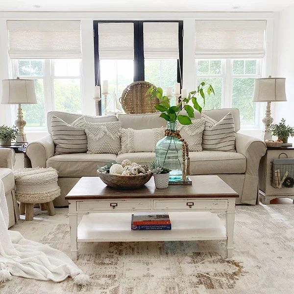 Traditional French Accent Coffee Table with Drawers – Decor Steals